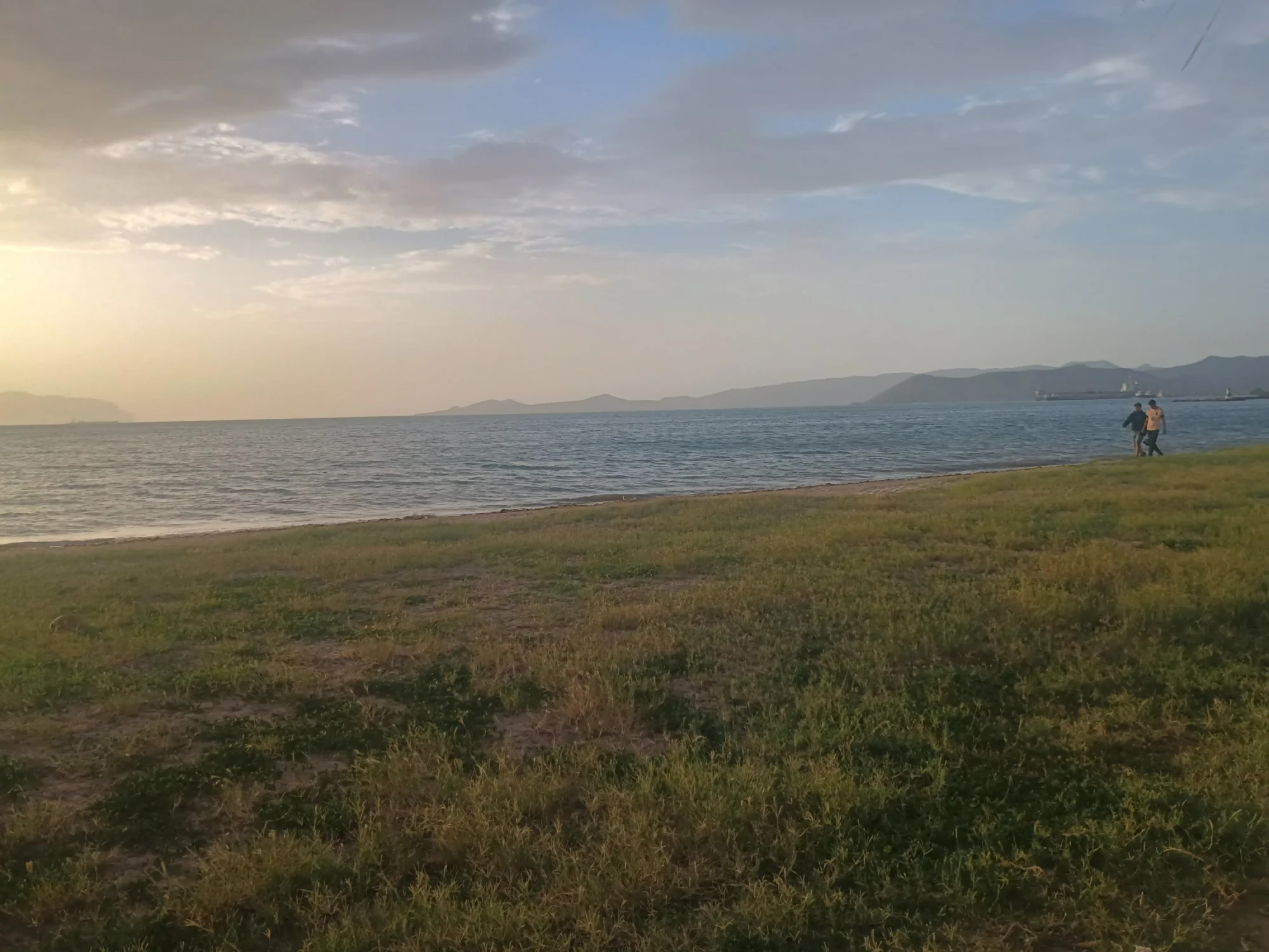 Image 2 of 2 attached to "I finally touched grass"