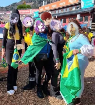 Image 4 of 5 attached to "I became one with the bush on our trip to brazil"